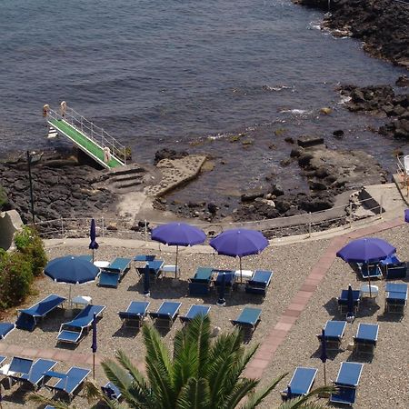 Kalos Hotel Giardini Naxos Esterno foto