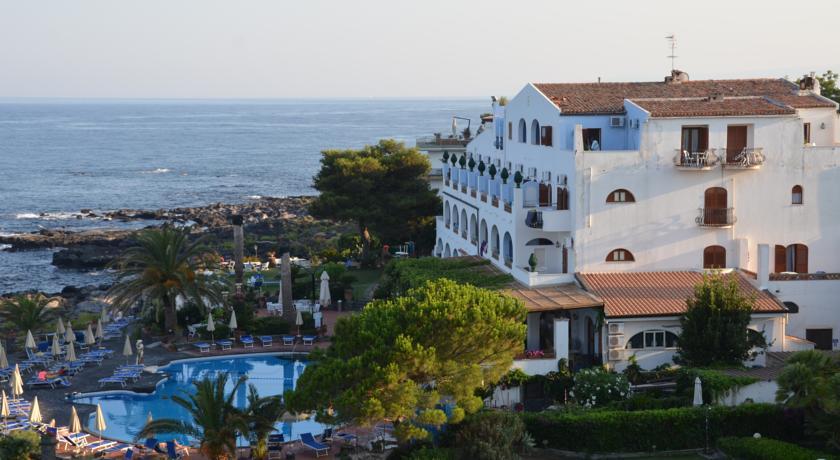 Kalos Hotel Giardini Naxos Esterno foto