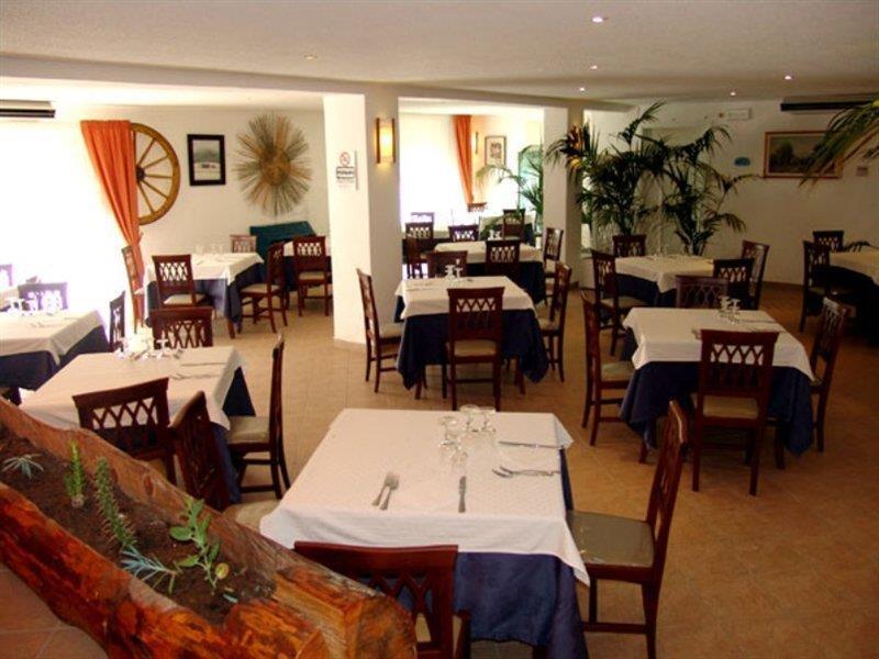 Kalos Hotel Giardini Naxos Esterno foto
