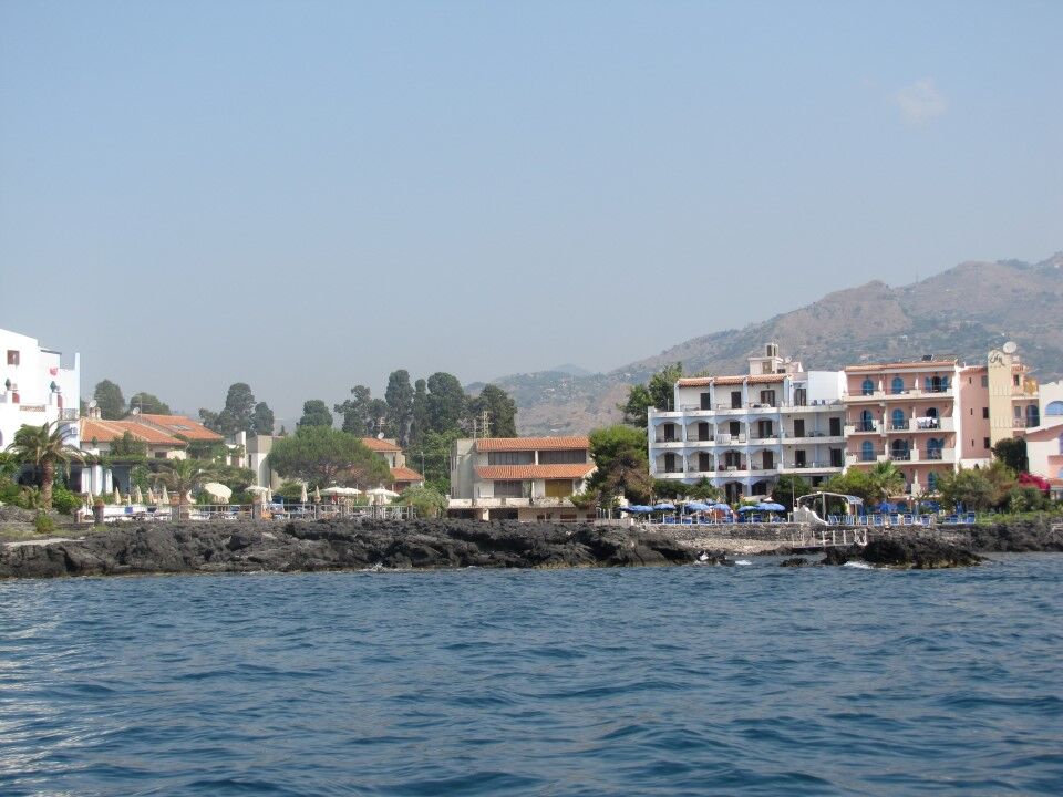Kalos Hotel Giardini Naxos Esterno foto